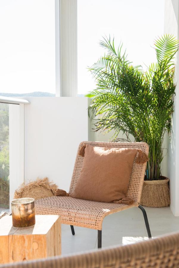 The Olive Boutique Suites & Spa Cala Llonga  Εξωτερικό φωτογραφία