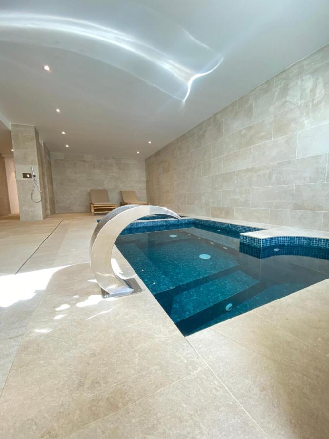 The Olive Boutique Suites & Spa Cala Llonga  Εξωτερικό φωτογραφία